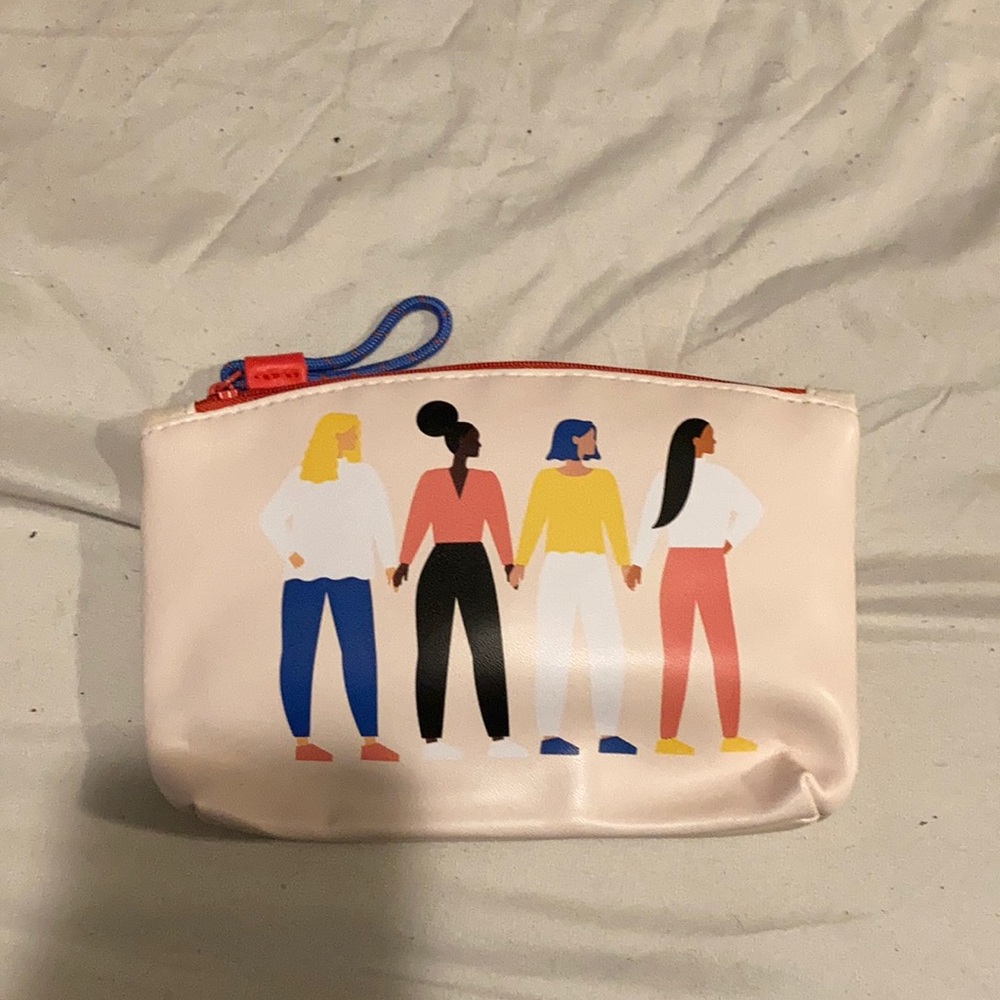 Ipsy makeup bag